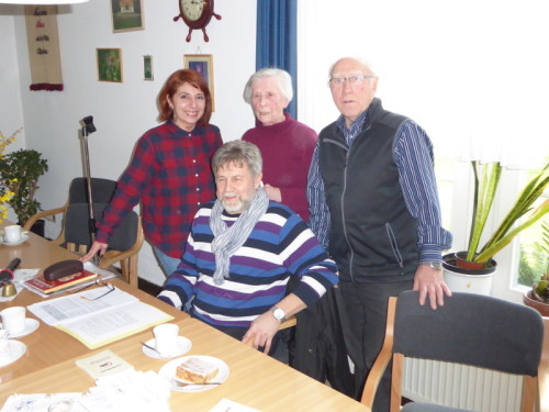 Das Foto zeigt (v.li.) Esra Pollmann, Erwin Denke, Edeltraud Venghaus und Friedrich Schnüll