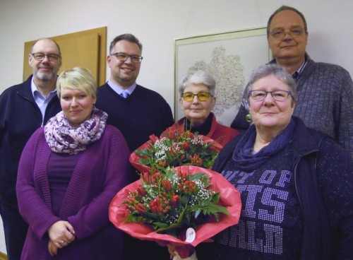 Der frisch gewählte Vorstand freut sich auf die Herausforderungen 2016. In der Mitte Vorsitzende Barbara Gerber und ihr Stellvertreter Falk Niehage