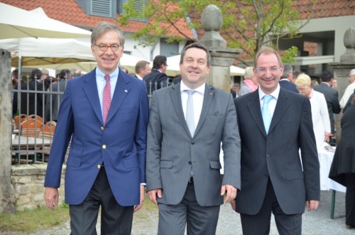 v.l.: IHK-Präsident Ernst-Michael Hasse, Landrat Dr. Axel Lehmann und Hochschulpräsident Dr. Oliver Herrmann kurz vor dem Start der 31. Museumsrunde.