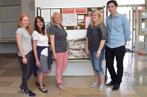 Auf dem Foto sehen Sie von links: Zoe Kuhfuss, Martina Gurcke (Team Städtepartnerschaften Stadt Detmold), Barbara Shatliff (Realschule I), Marion Denuncq, Peter Balzer (Team Städtepartnerschaften Stadt Detmold)