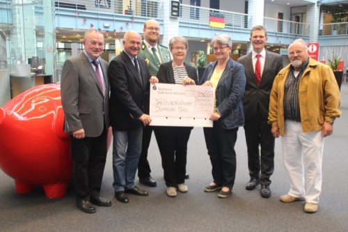 20160621_PF_30_Spende Benefiz 16