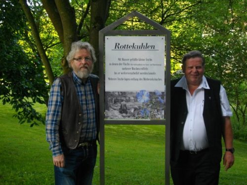 Auf dem Photo: links Ewald Heilemeier, rechts Wilfried Gerkensmeier